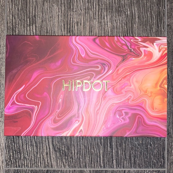 🔥SALE🔥Hipdot Zion Eyeshadow Palette - Picture 4 of 15